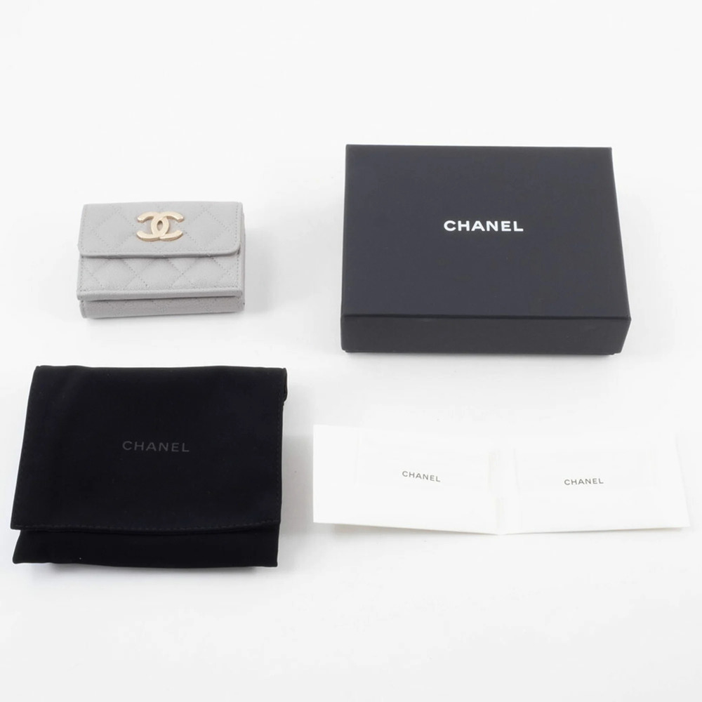 CHANEL Authentic Gray Caviar Leather Wallet - Picture 16 of 16